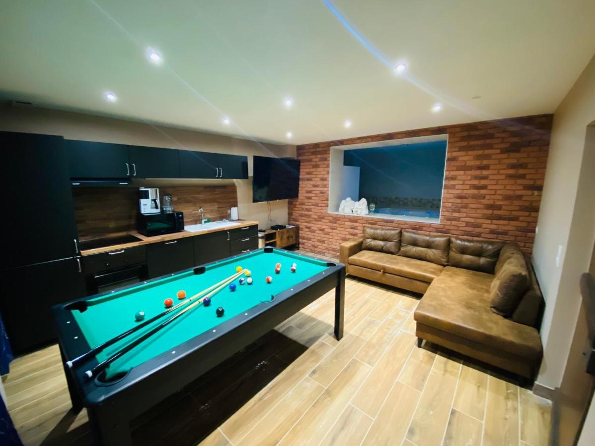Un Moment Hors Du Temps - Jacuzzi - Sauna - Billard -Baby-Foot- Parking - 167 Apartamento Ruan