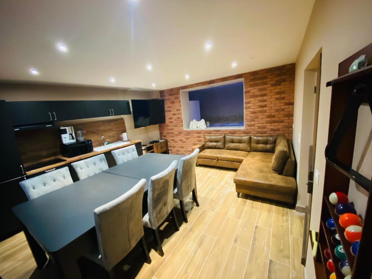 Apartment Un Moment Hors Du Temps - Jacuzzi - Sauna - Billard - Parking - 167 *